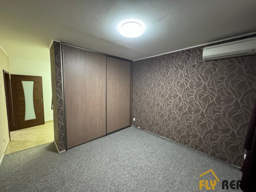 Prenajmeme čiastočne zariadený 2-izb. byt v Sládkovičove (70 m2) za 670 EUR/mes. vrátane energií!-18