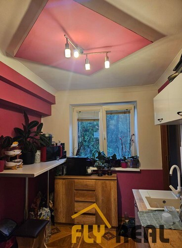 EXKLUZÍVNE PREDÁME  kompletne zrekonštruovaný 2,5 -izb. byt (38 m2) v SLÁDKOVIČOVE za 95 000 EUR!-6