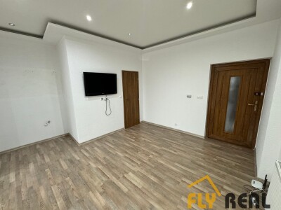 Prenájom kompletne zrekonštruovaných kancelárskych priestorov  43 m2 v centre Serede za 600 EUR/mes. vrátane energií-7