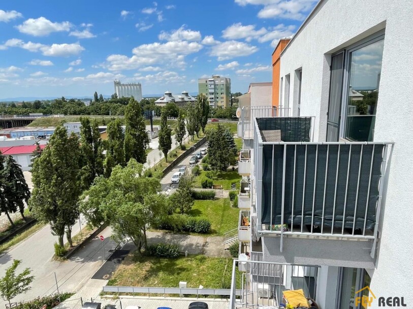 PREDÁME 1-izb byt v novostavbe v SEREDI aj s podzemnou garážou za 125 000 EUR-5