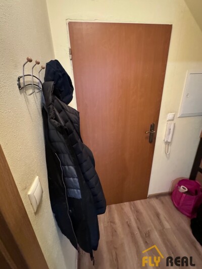 Prenajmeme zariadený  1,5-izb. byt  (48 m2) v lukratívnej časti mesta Sereď na ulici SNP! (+VIDEOPROJEKCIA)-11