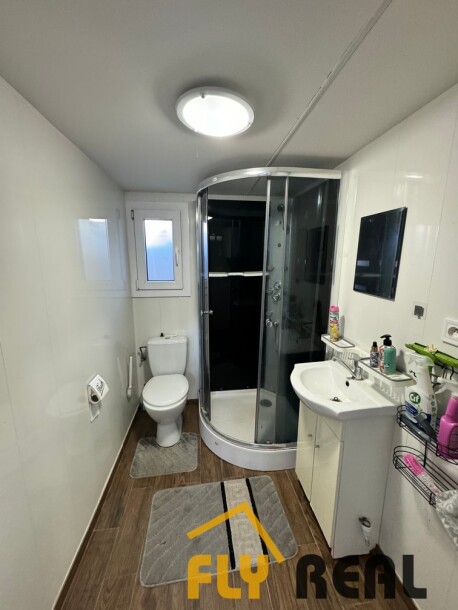 PREDAJ malého 2-izb. DOMČEKU v SEREDI pri PARKU za 99 000 EUR-12