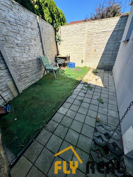 PREDAJ malého 2-izb. DOMČEKU v SEREDI pri PARKU za 99 000 EUR-16