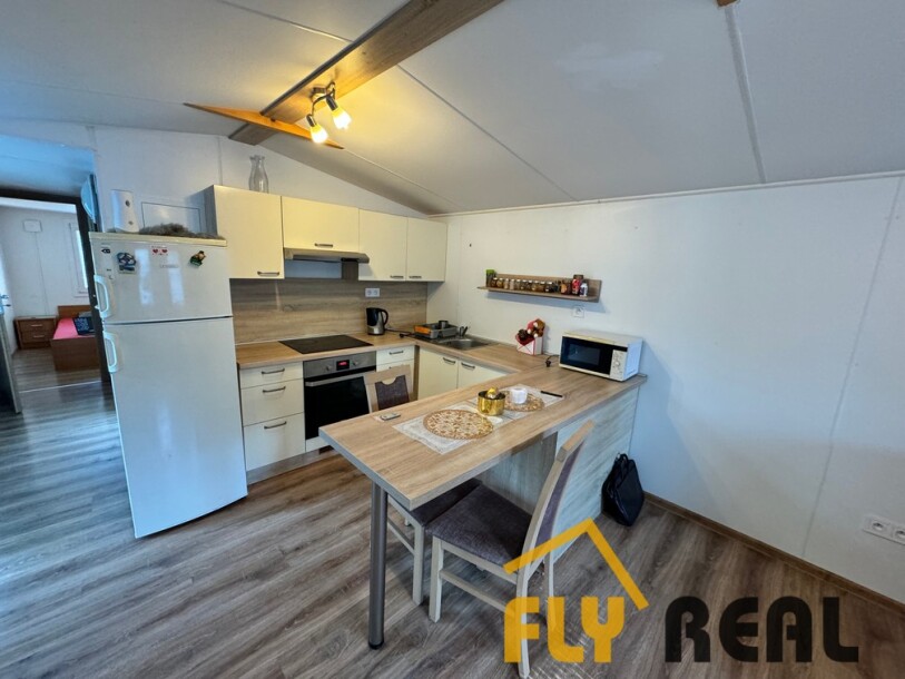 PREDAJ malého 2-izb. DOMČEKU v SEREDI pri PARKU za 99 000 EUR-5