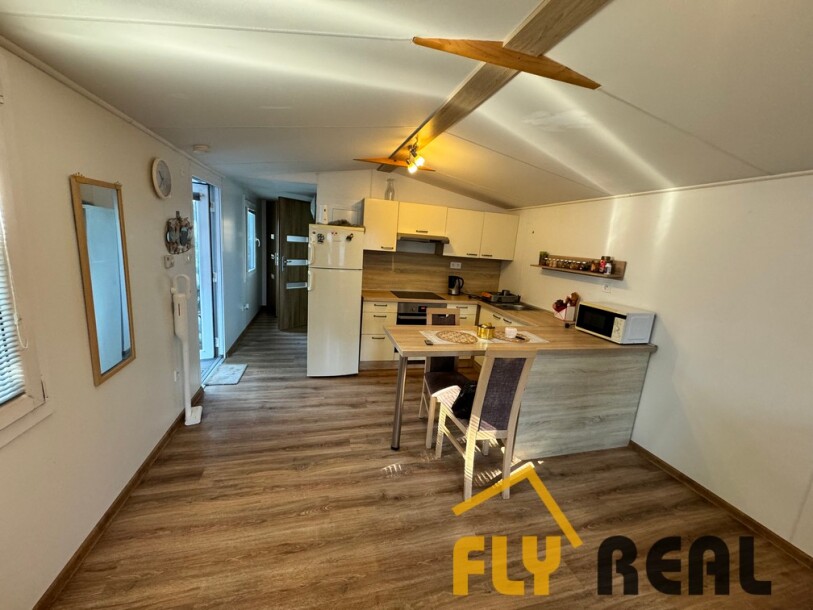 PREDAJ malého 2-izb. DOMČEKU v SEREDI pri PARKU za 99 000 EUR-6