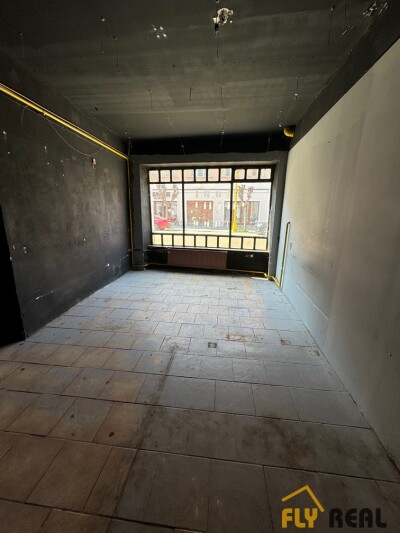 Predáme podnikateľský objekt v historickom centre mesta Trnava na ul. Štefánikova za 350 000 EUR-6