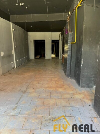 Predáme podnikateľský objekt v historickom centre mesta Trnava na ul. Štefánikova za 350 000 EUR-7