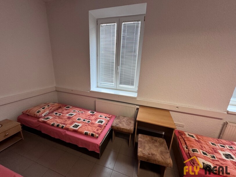 Prenajmeme izbu v zariadenej ubytovni  v obci Dolná Streda za 200 EUR/mes.  vrátane energií na osobu!-5